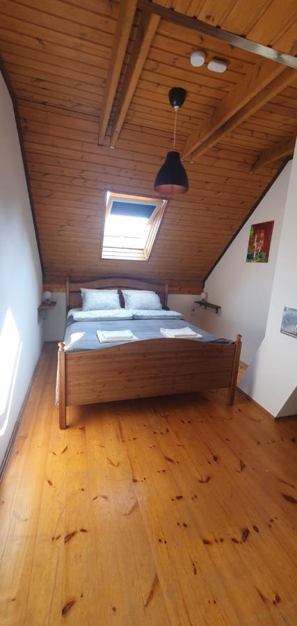 Buborek Apartman - Etyek Luaran gambar